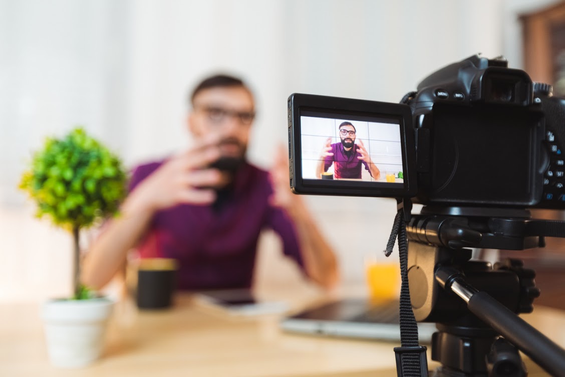 Influenciador Digital será que vale a pena para a sua empresa?