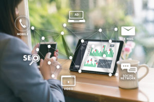 Plano de mídia digital: entenda a importância de diversificar as estratégias iStock 961769234 300x200 - Plano de mídia digital: entenda a importância de diversificar as estratégias